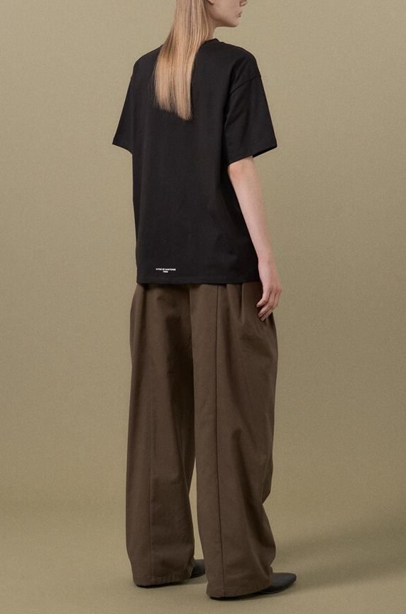 Signature Logo Graphic T-Shirt