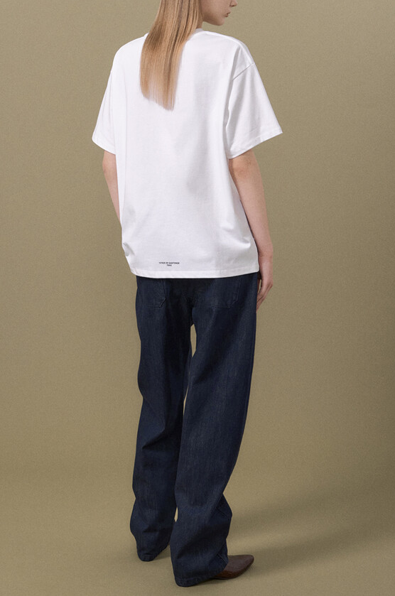 Signature Logo Graphic T-Shirt