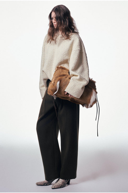 Curved Silhouette Trousers