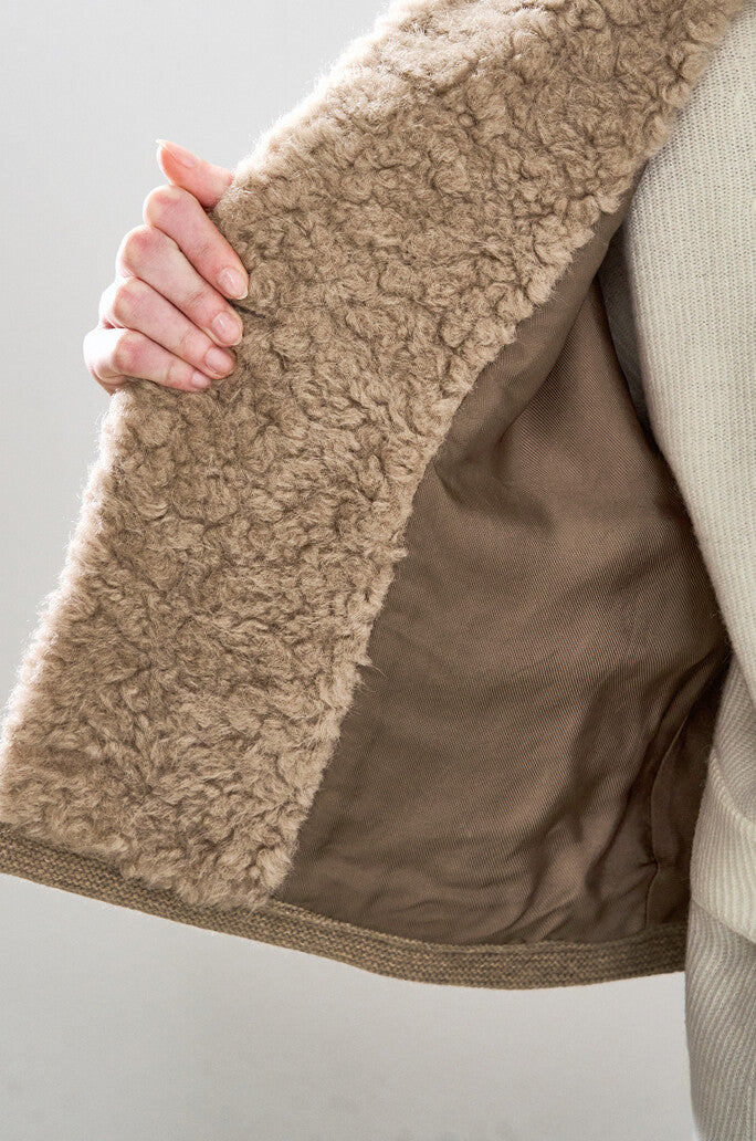 Bouclé Round-Neck Pocket Jacket