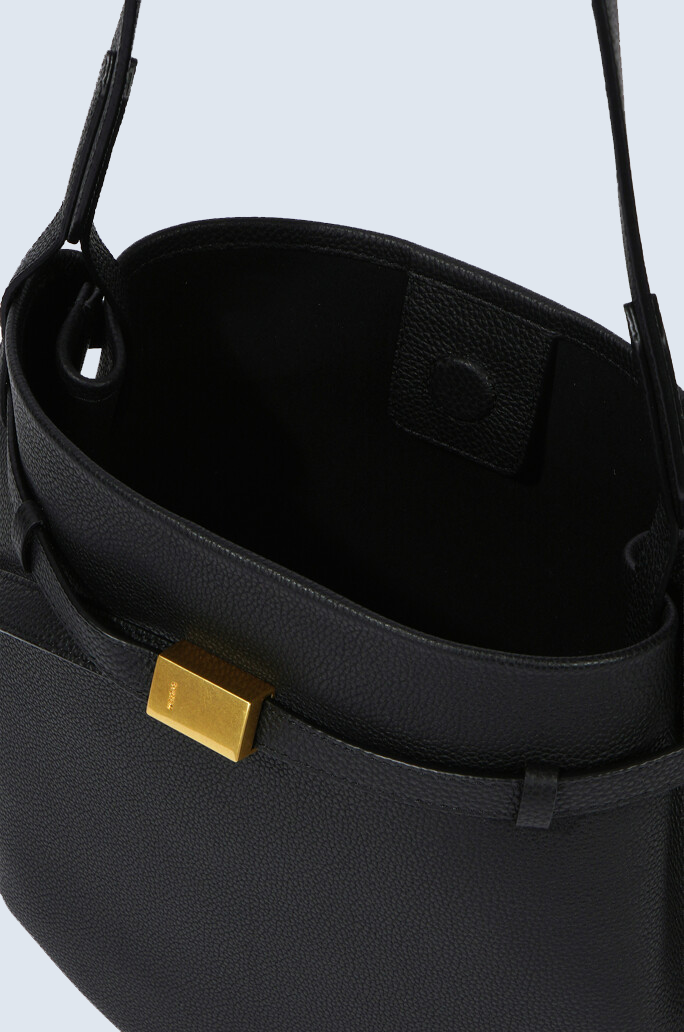 Curvea Belt Bag