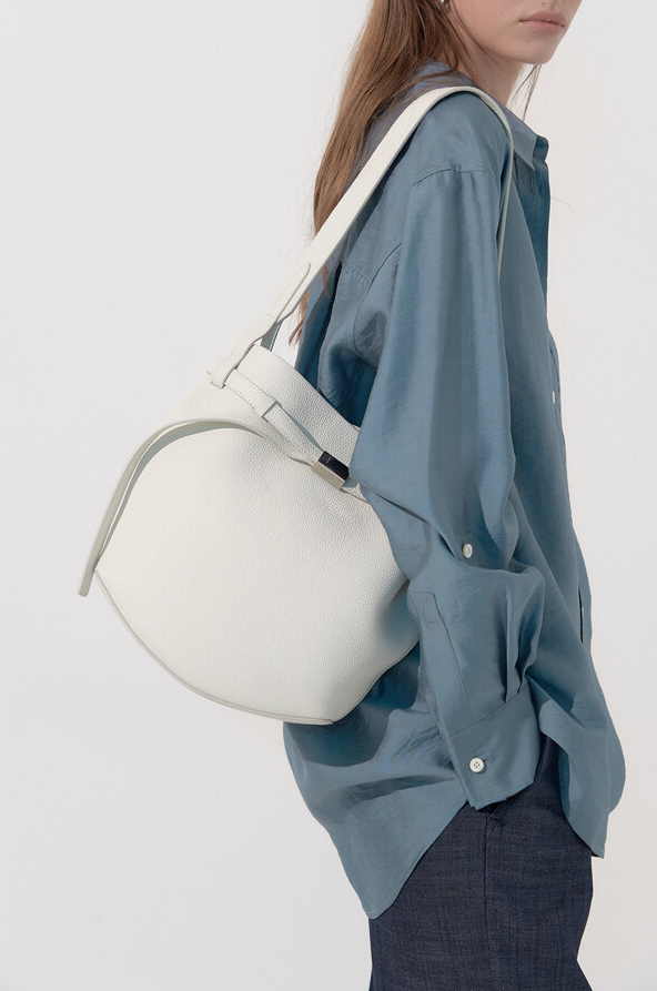 Curvea Belt Bag