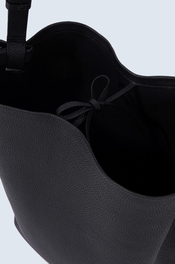 Curvea Bucket Bag