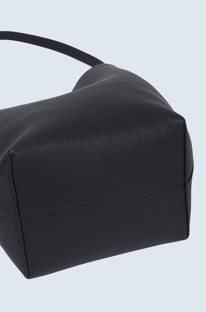 Curvea Bucket Bag