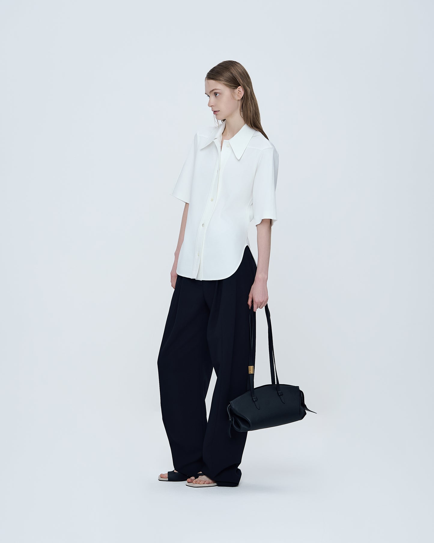 Curvea East-West Bag