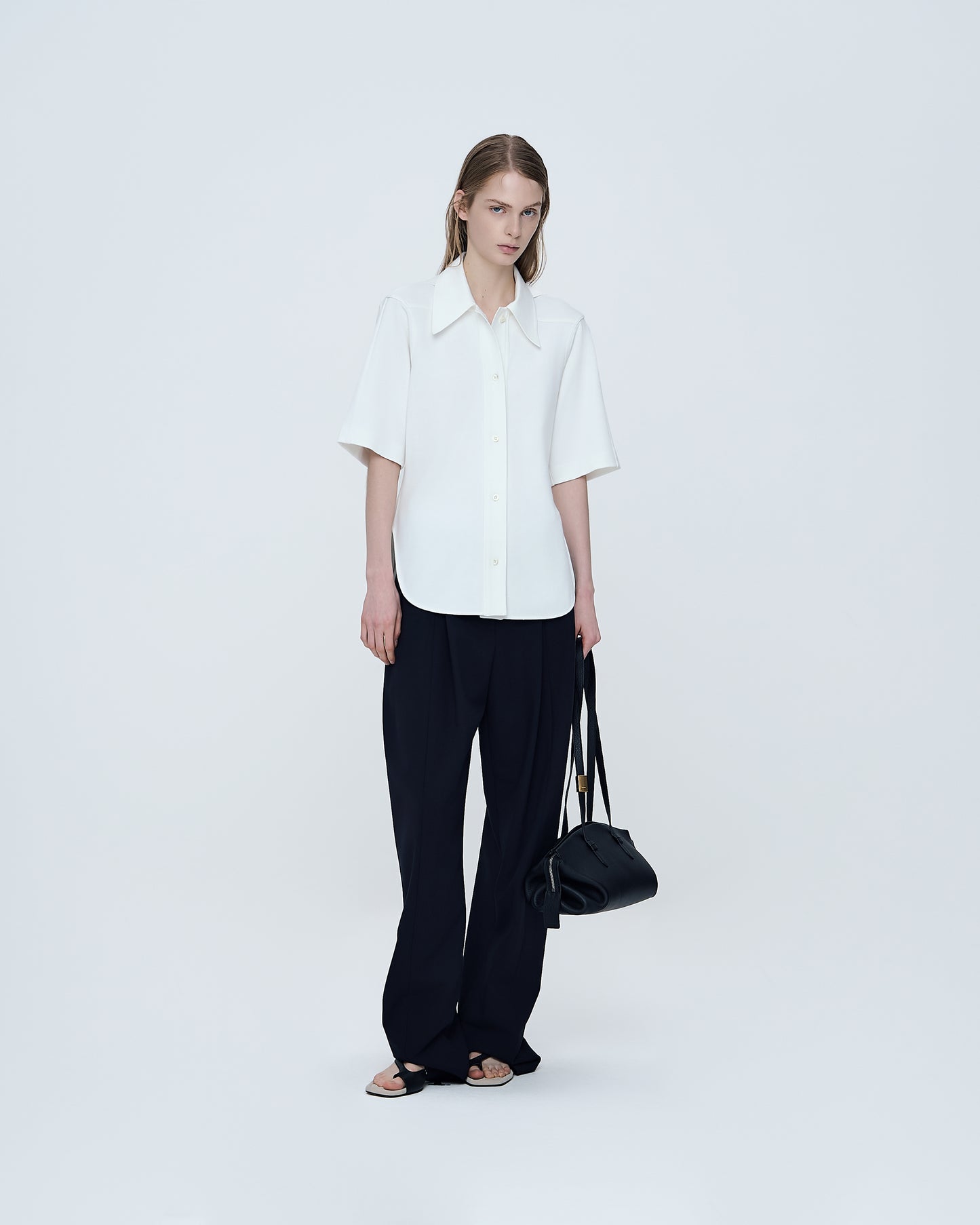 Curvea East-West Bag