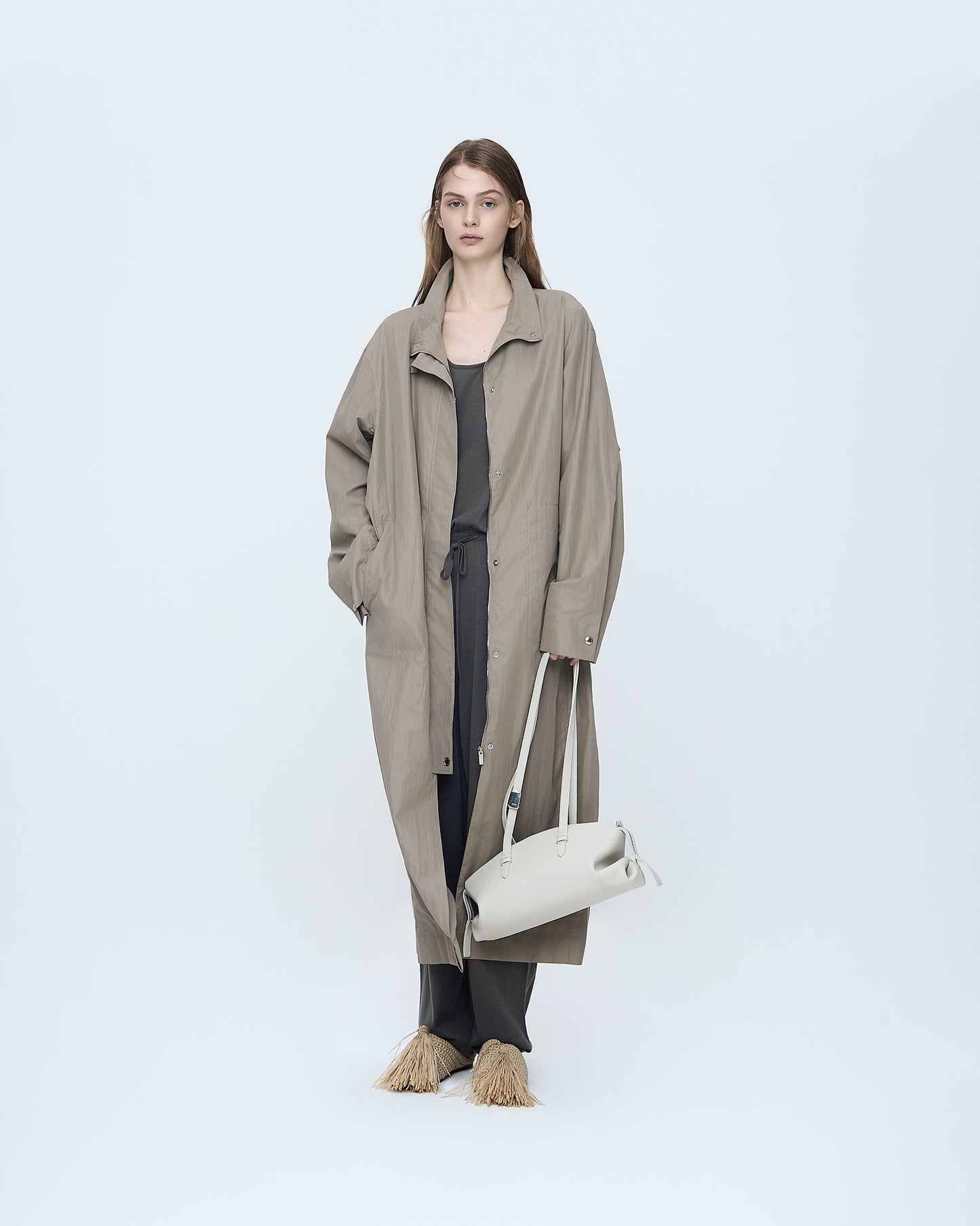 Curvea East-West Bag