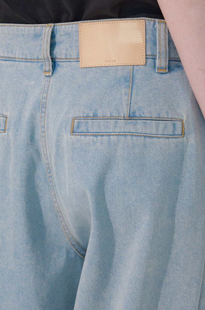 Wide-Fit Fluid Denim Pants