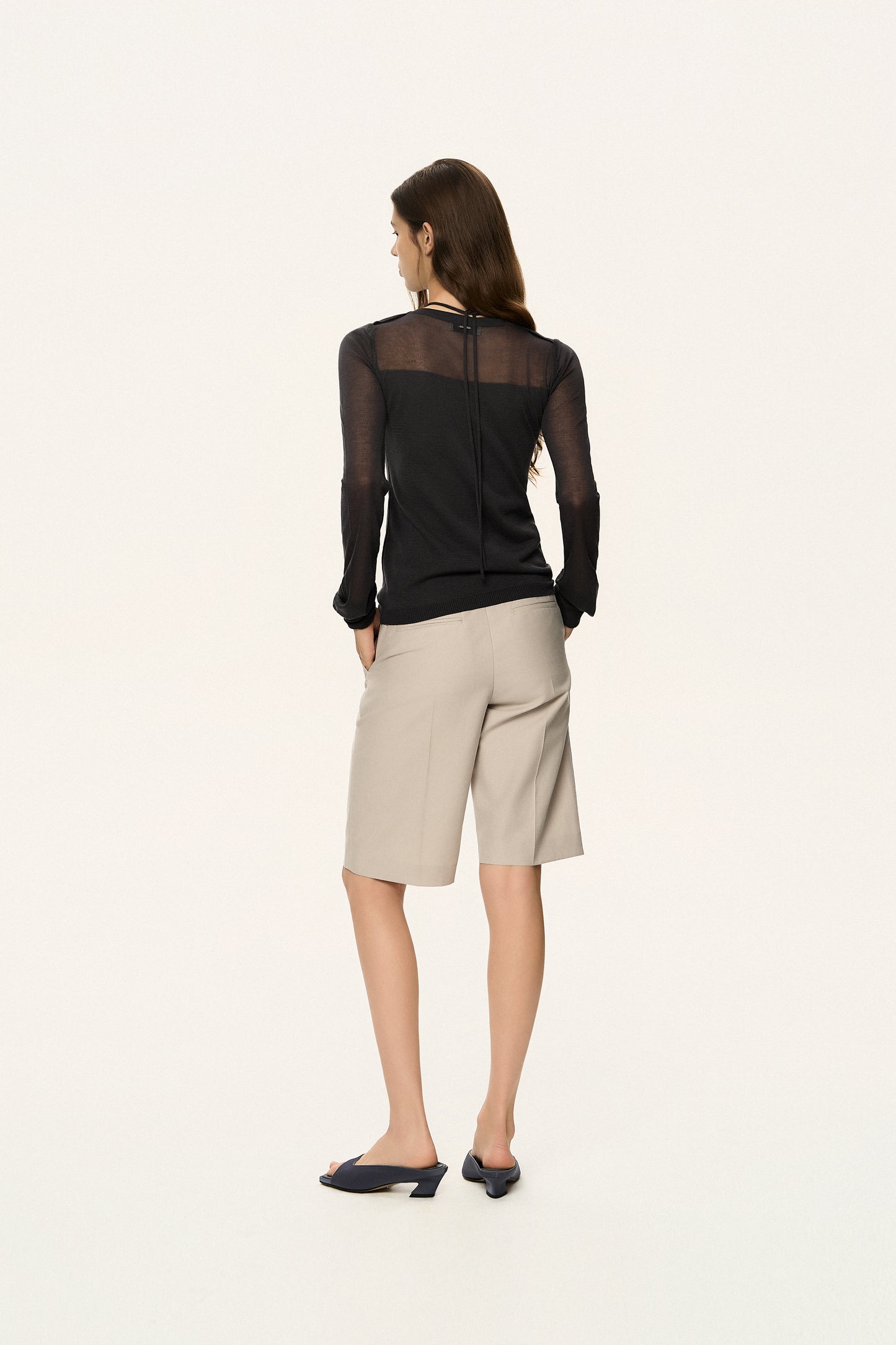 Linen Capri Trousers