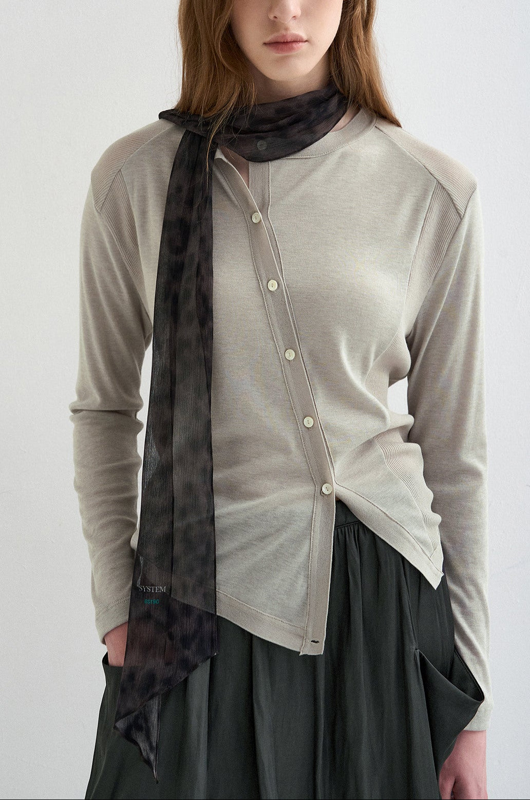SILK LEOPARD SCARF