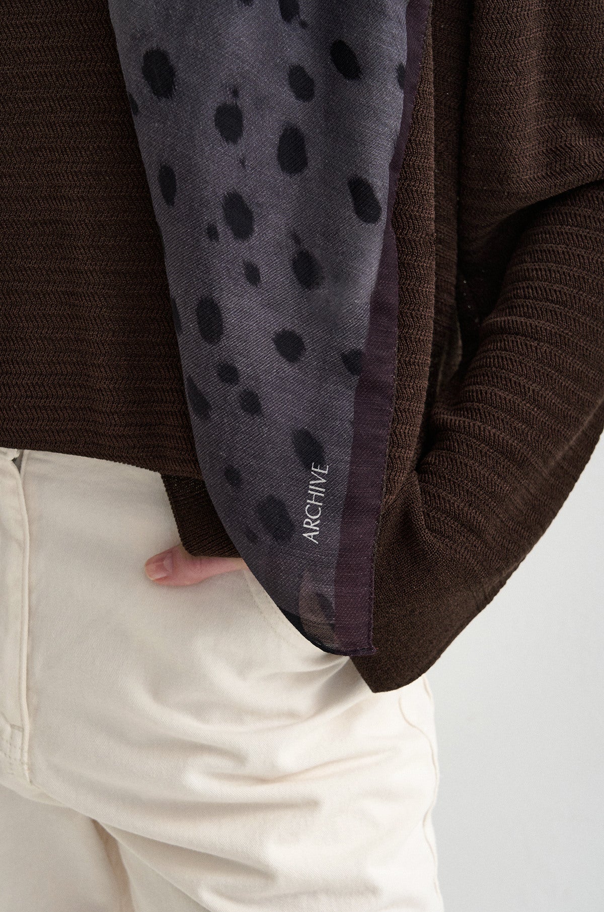 SILK BLEND SHEER LEOPARD SCARF