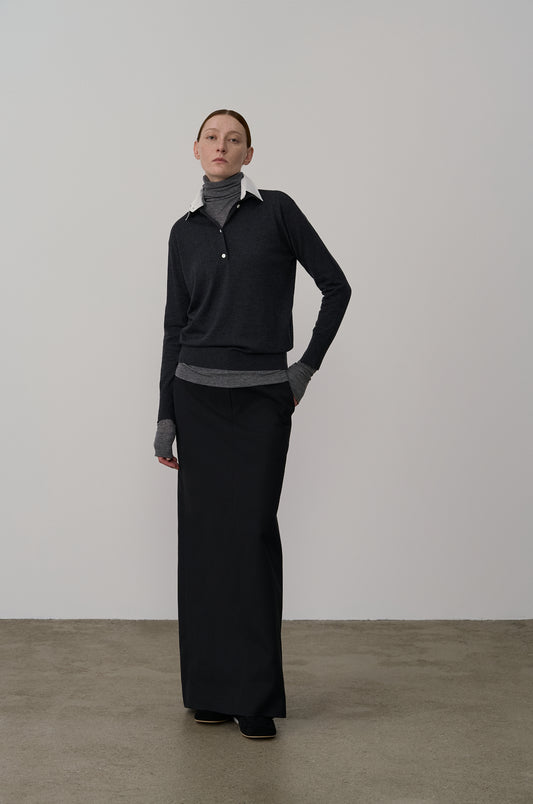 DETACHABLE COLLAR SLIM-FIT KNIT TOP