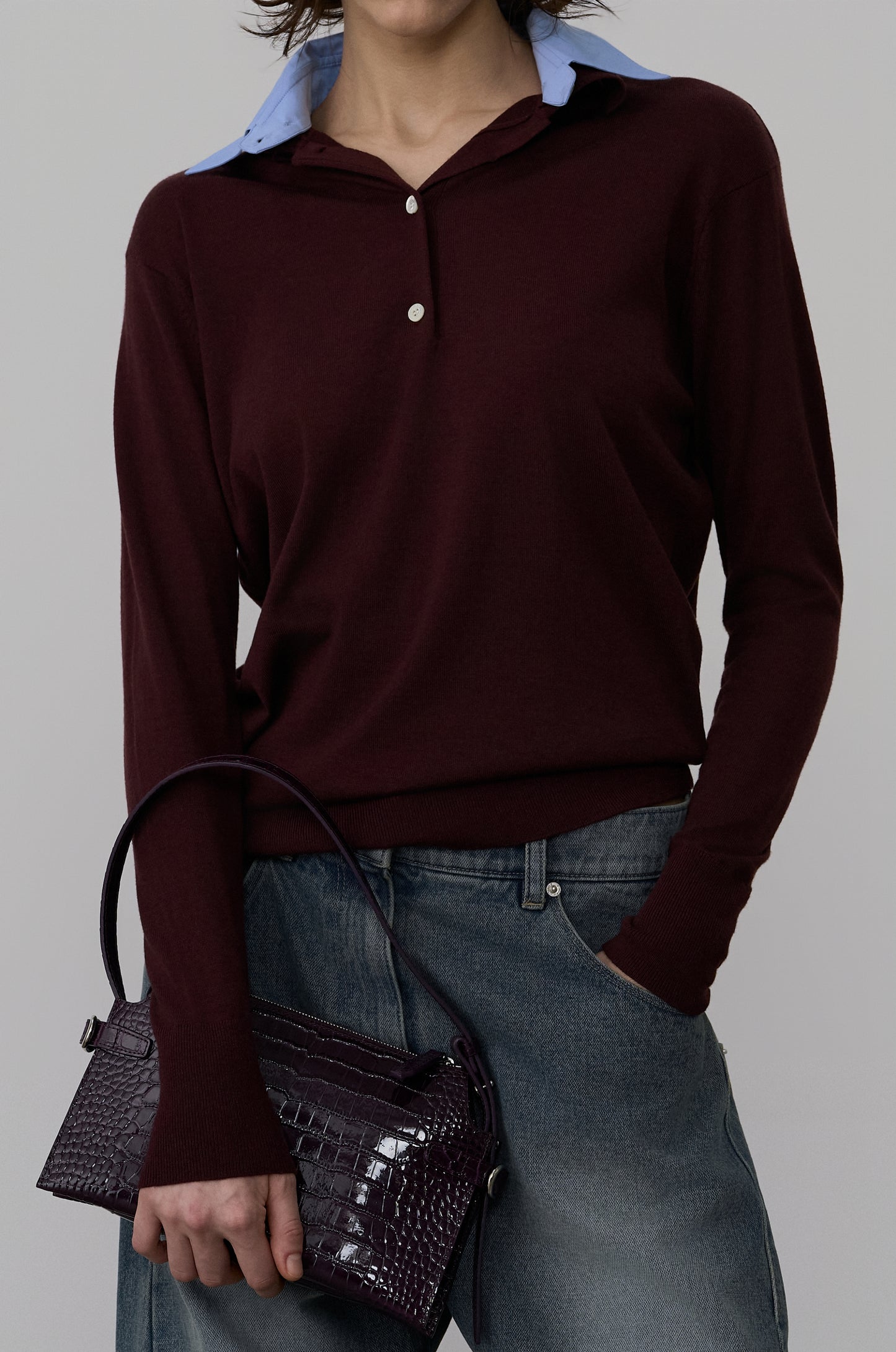 DETACHABLE COLLAR SLIM-FIT KNIT TOP