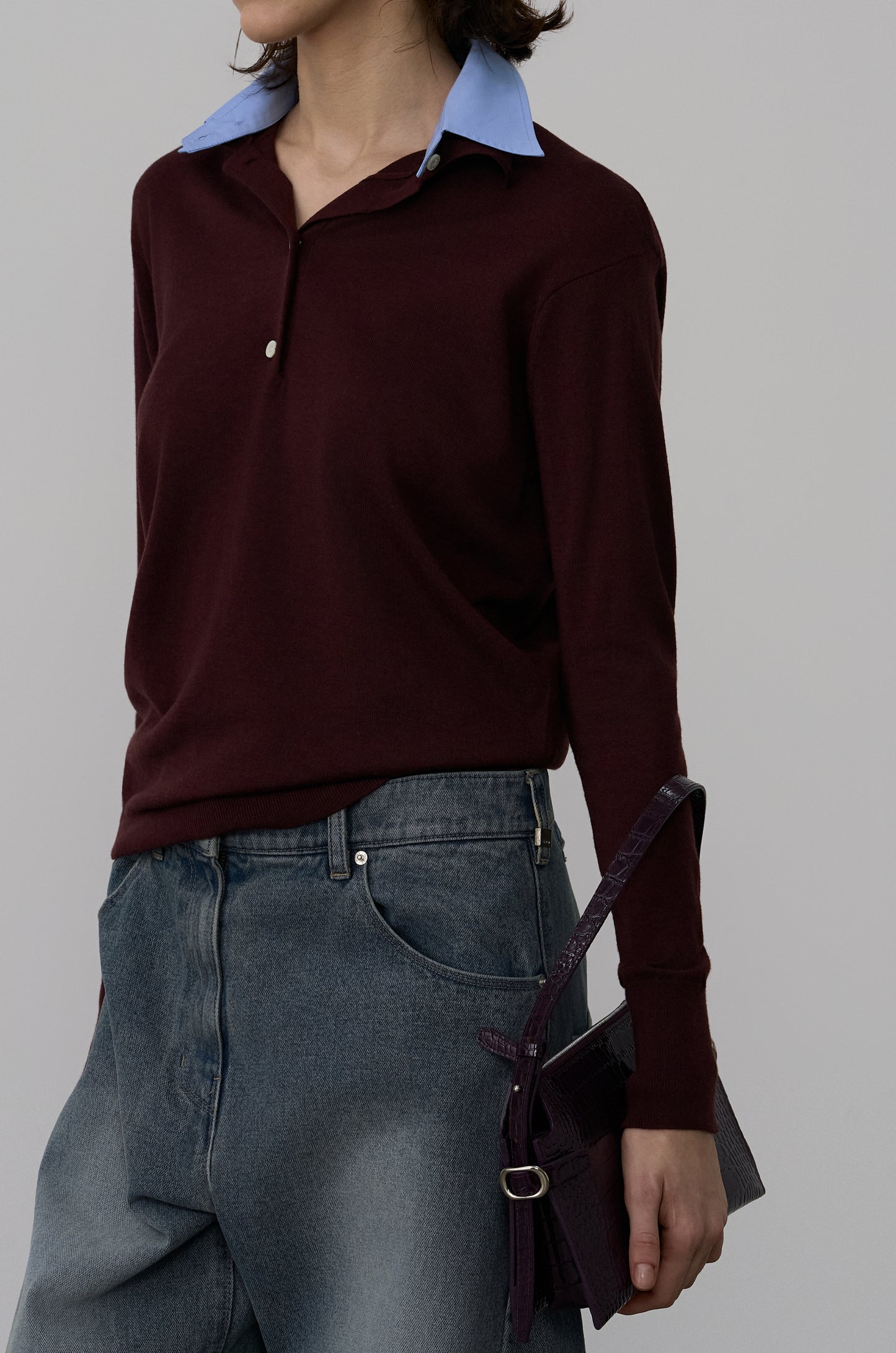 DETACHABLE COLLAR SLIM-FIT KNIT TOP