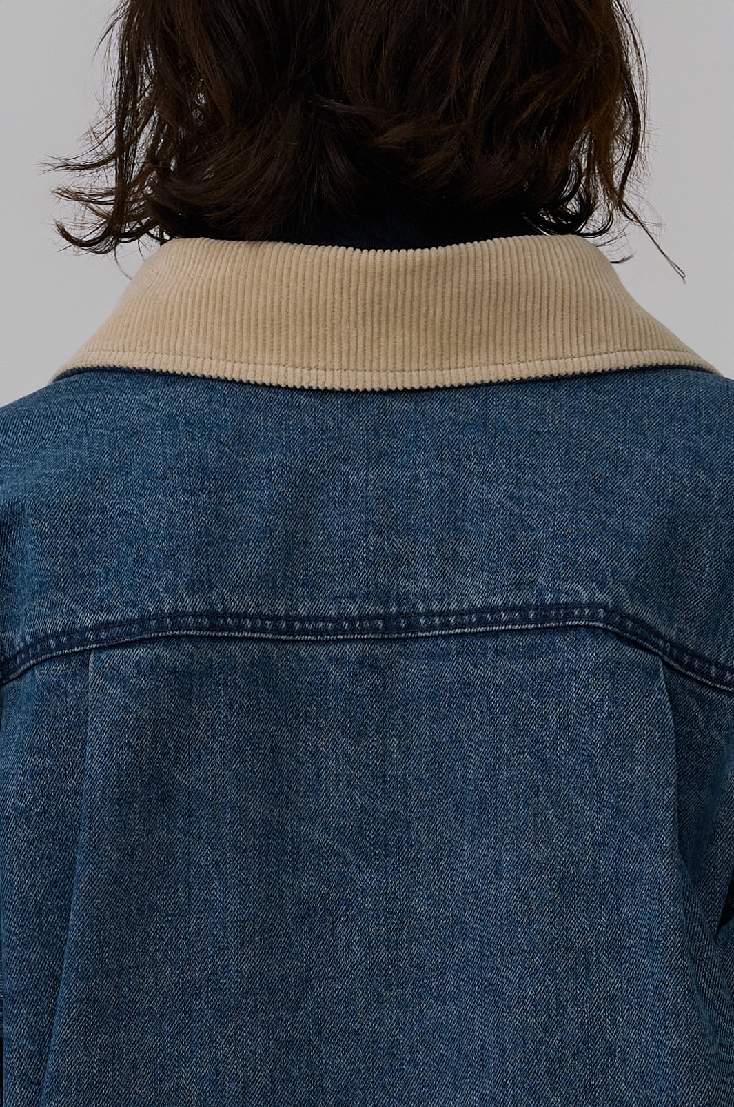 CORDUROY-COLLAR CONTRAST DENIM JACKET