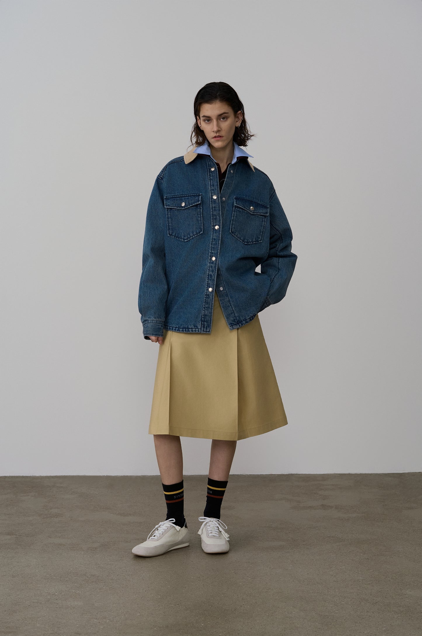 CORDUROY-COLLAR CONTRAST DENIM JACKET