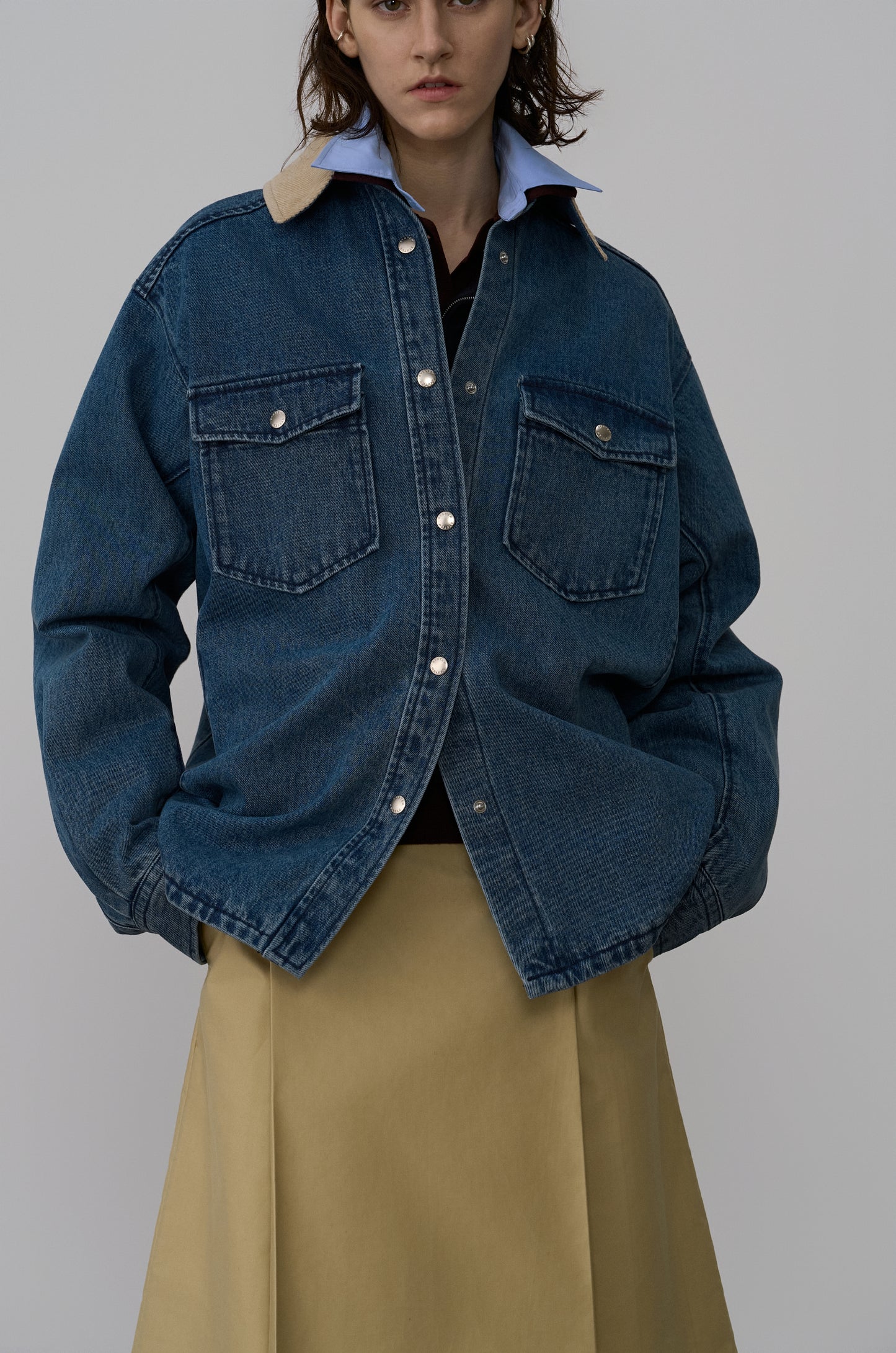 CORDUROY-COLLAR CONTRAST DENIM JACKET