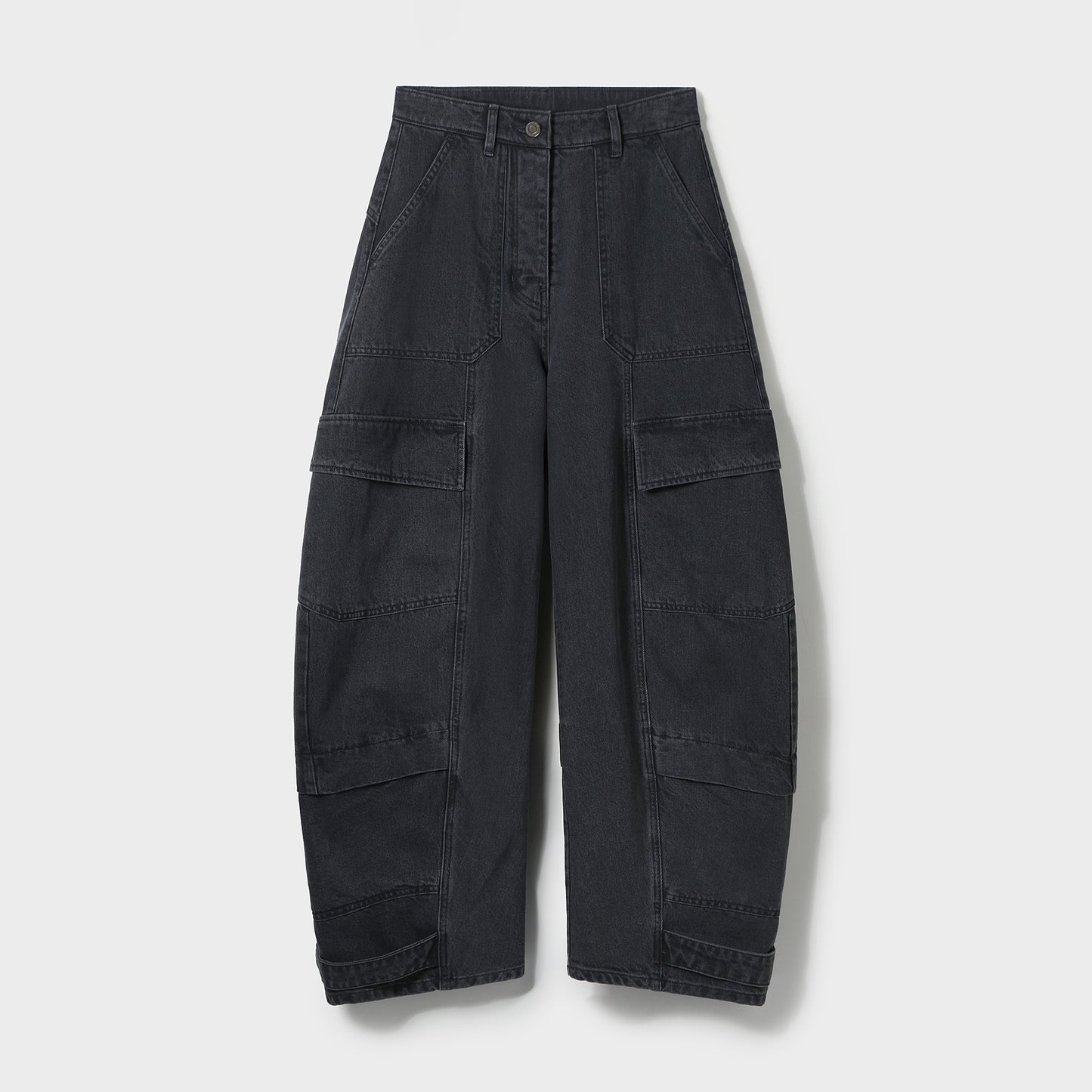 CURVED CARGO DENIM PANTS