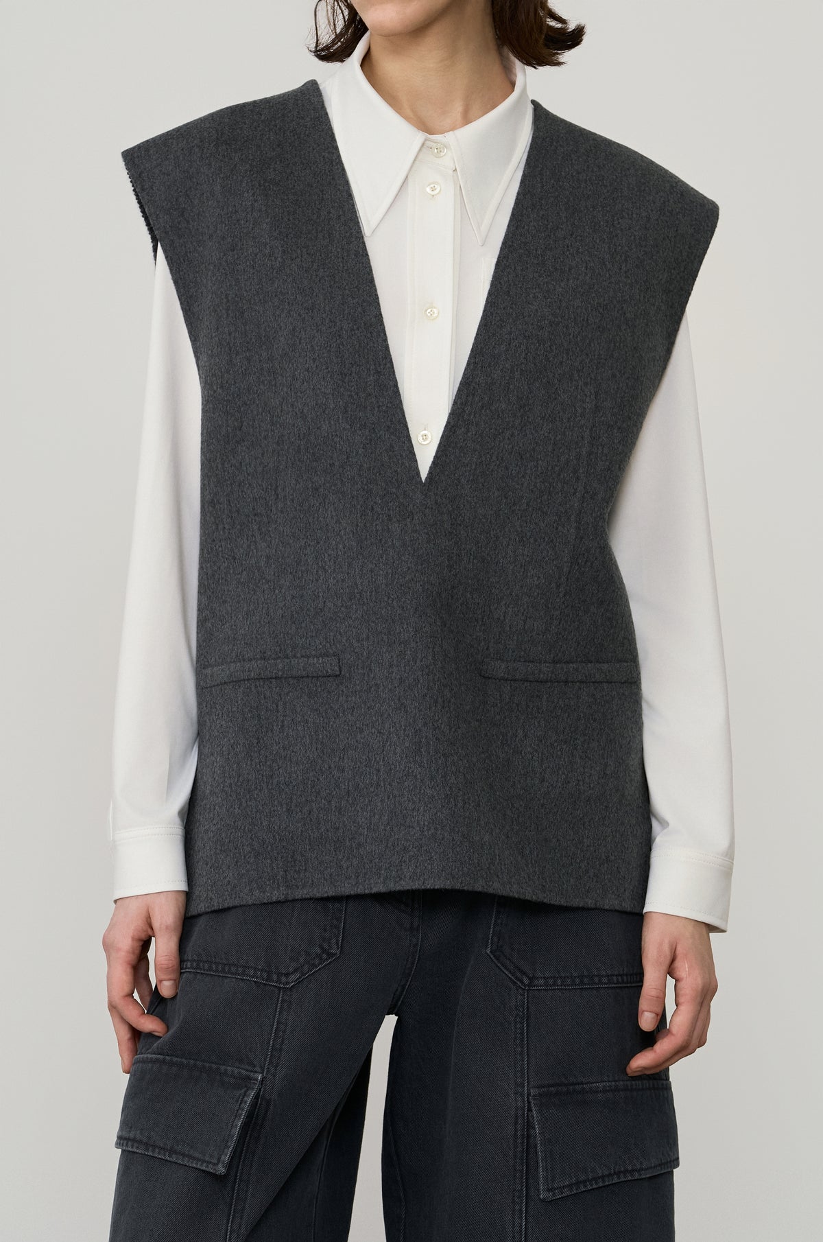 HANDMADE DEEP V-NECK VEST