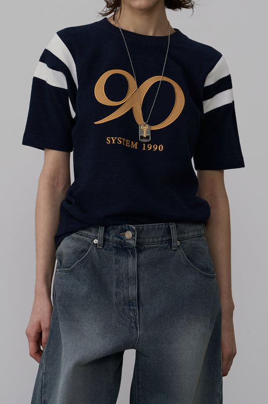 SIGNATURE 90'S EMBROIEDERED T-SHIRT