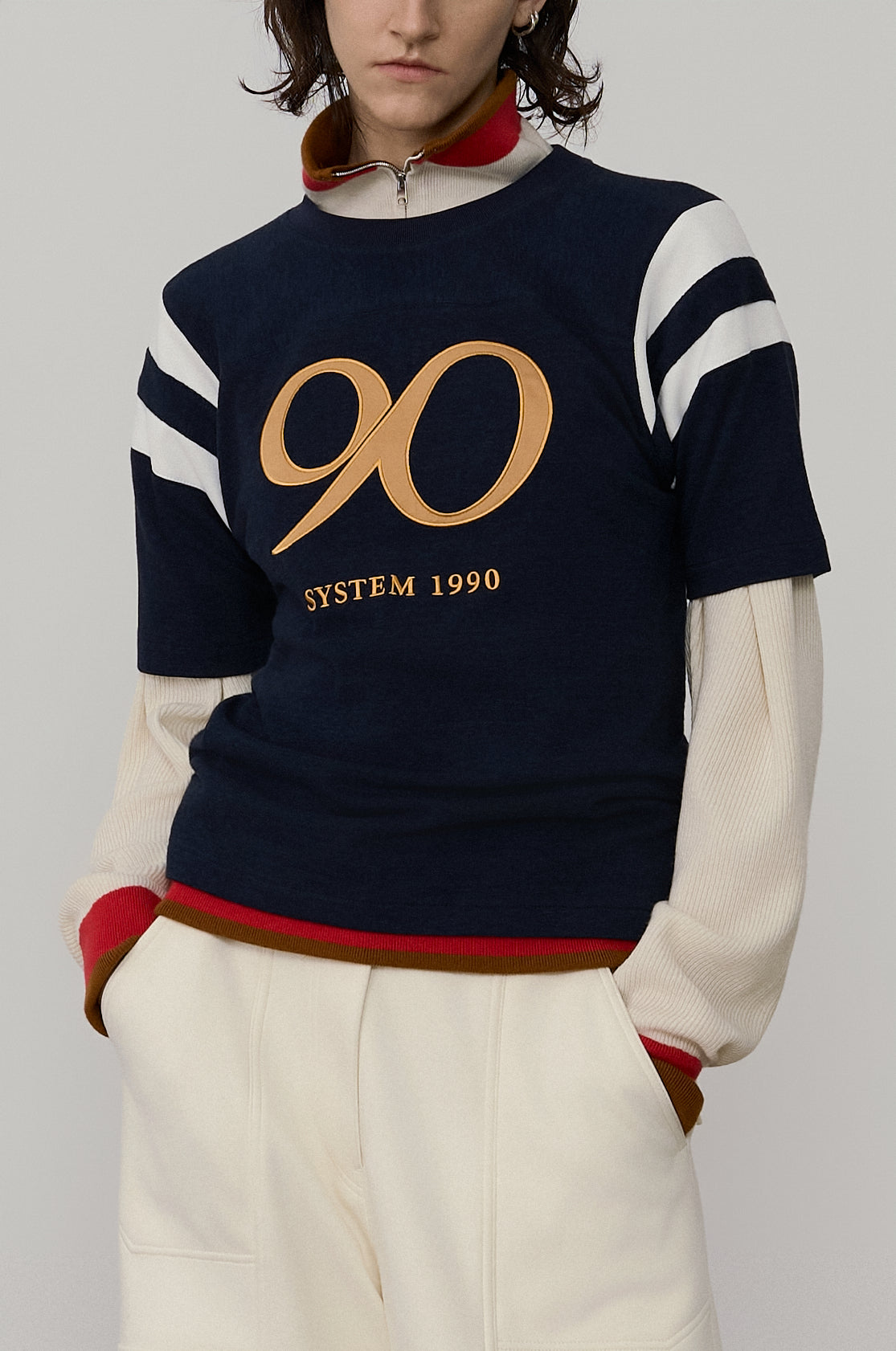SIGNATURE 90'S EMBROIEDERED T-SHIRT