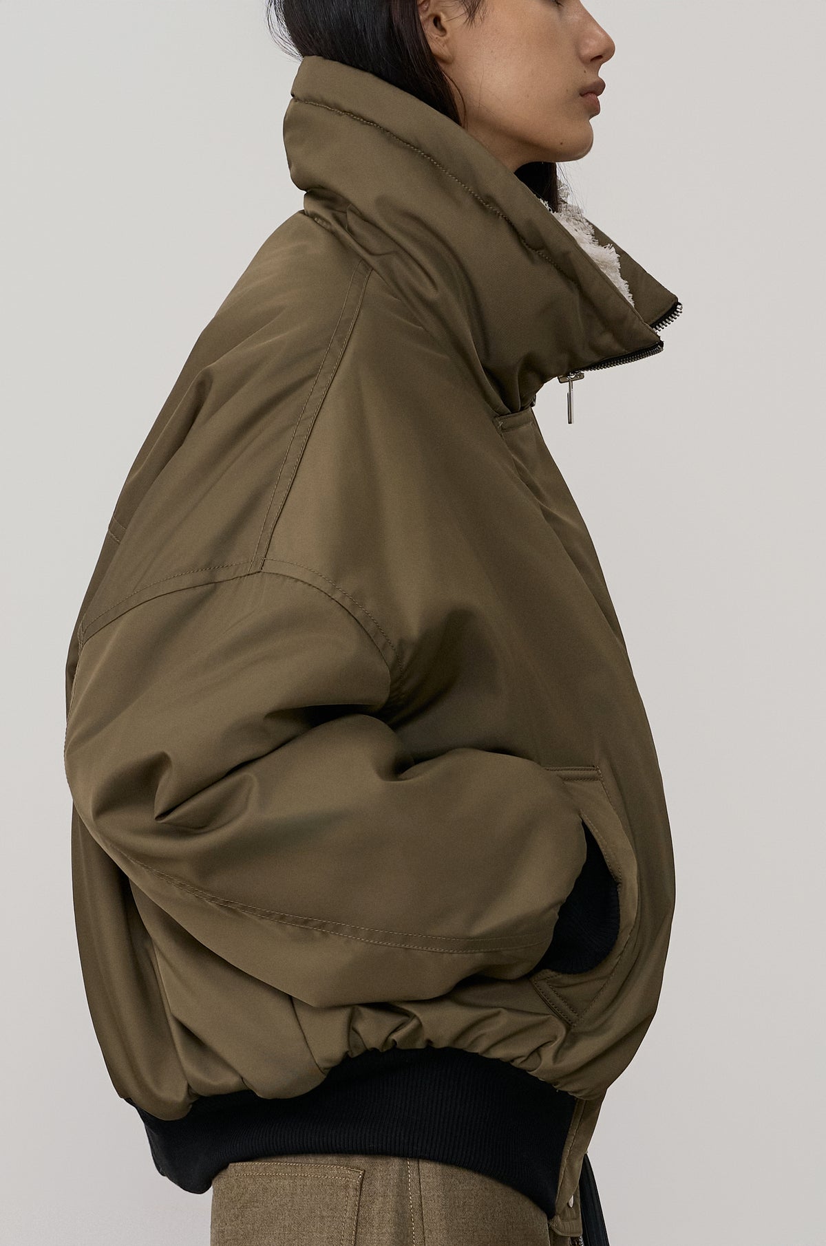 HIGH-NECK BOMBER
