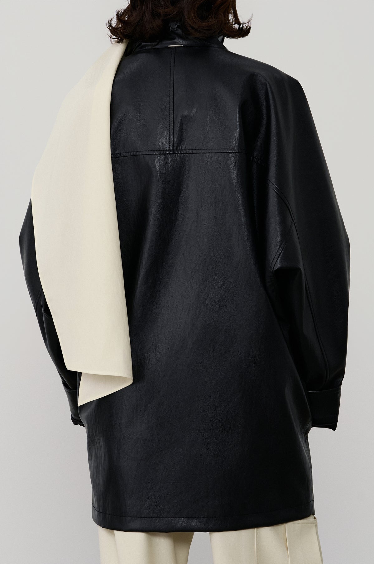 FUNNEL-NECK COATED HALF JACKET