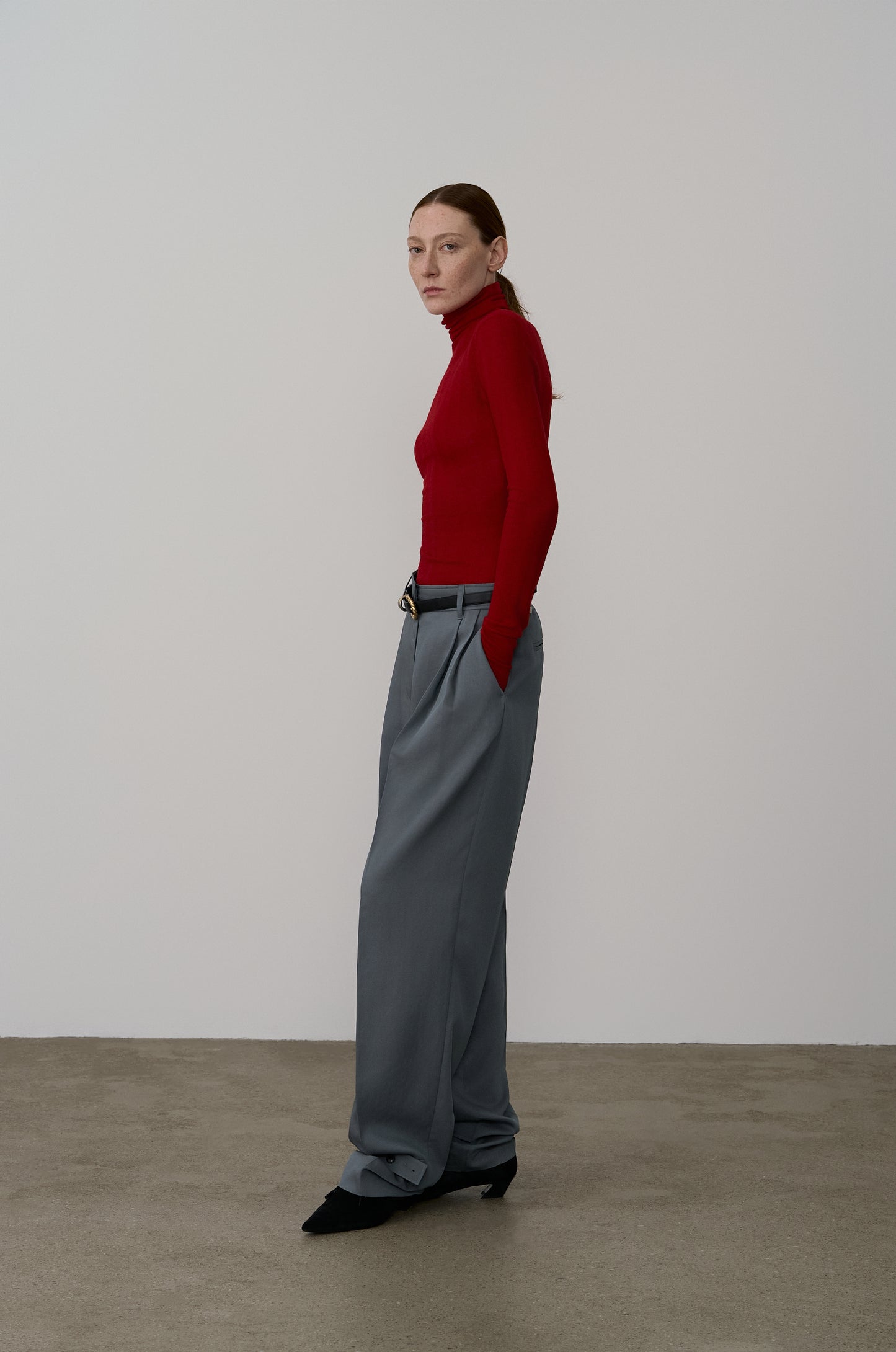 CLASSIC DOUBLE PLEAT TAILORED PANTS