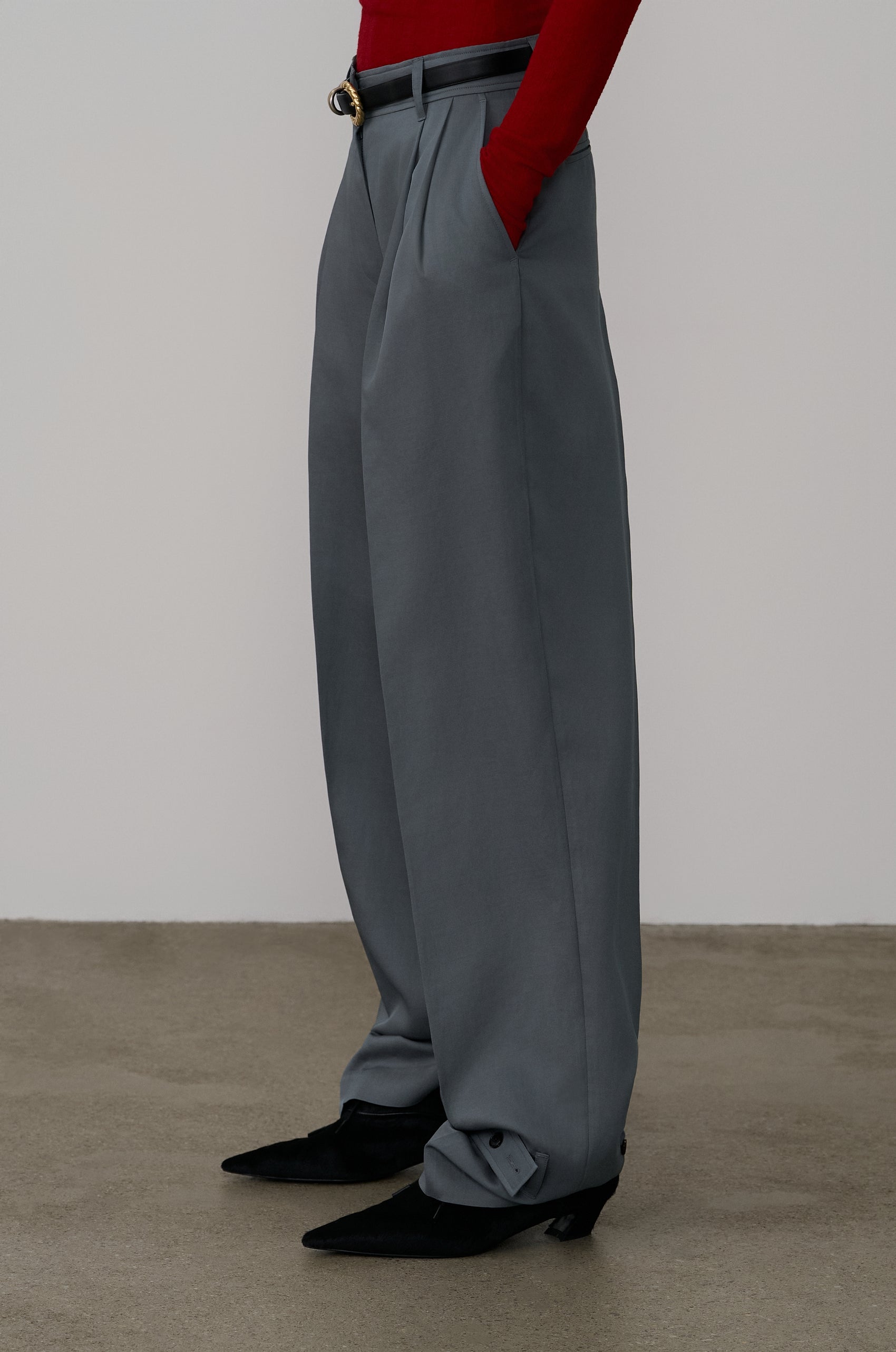 CLASSIC DOUBLE PLEAT TAILORED PANTS