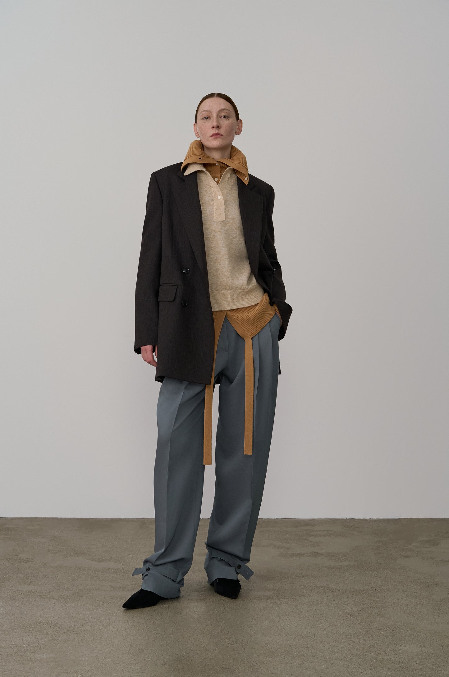 CLASSIC DOUBLE PLEAT TAILORED PANTS
