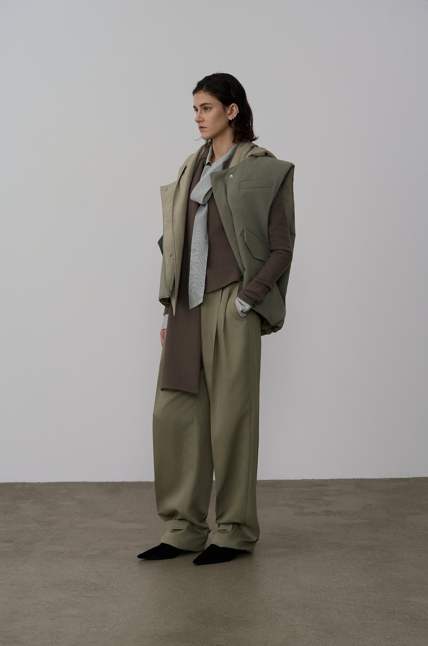 CLASSIC DOUBLE PLEAT TAILORED PANTS