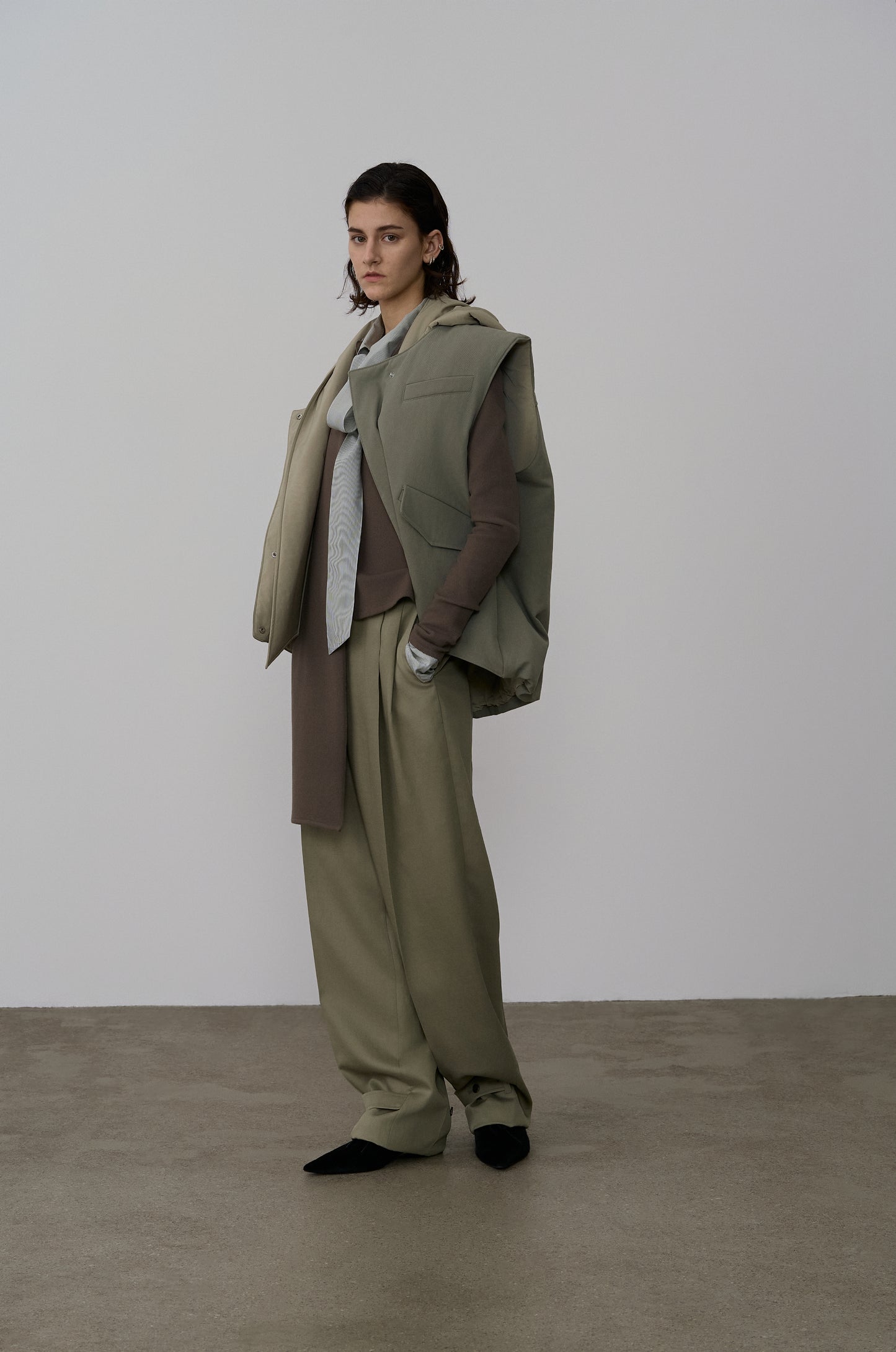 CLASSIC DOUBLE PLEAT TAILORED PANTS