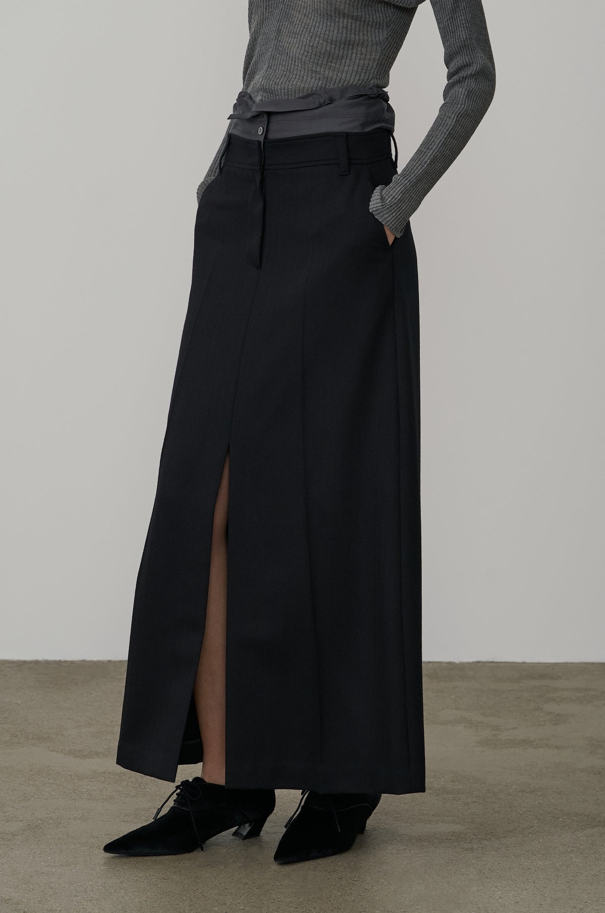 CONTRAST-COMBO LONG STRIPE SKIRT