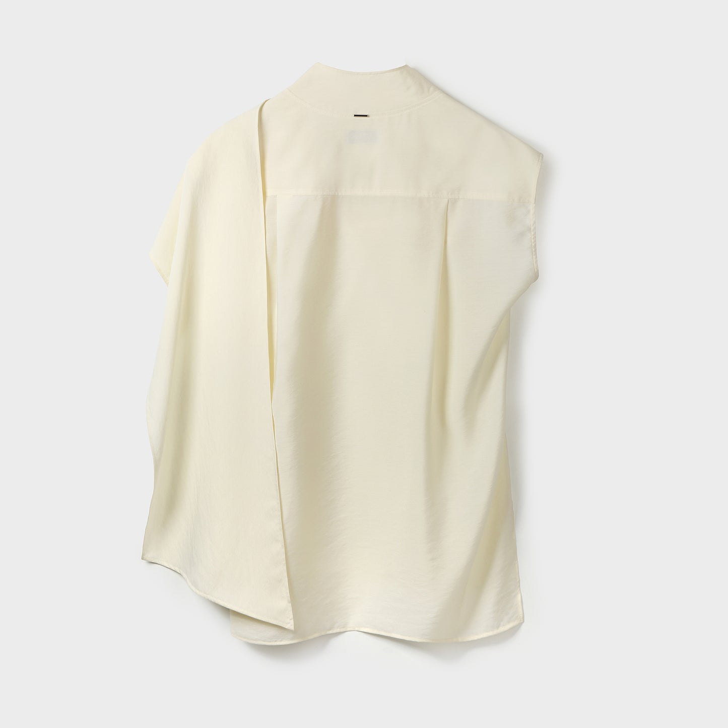 SCARF-TIE SILHOUETTE BLOUSE