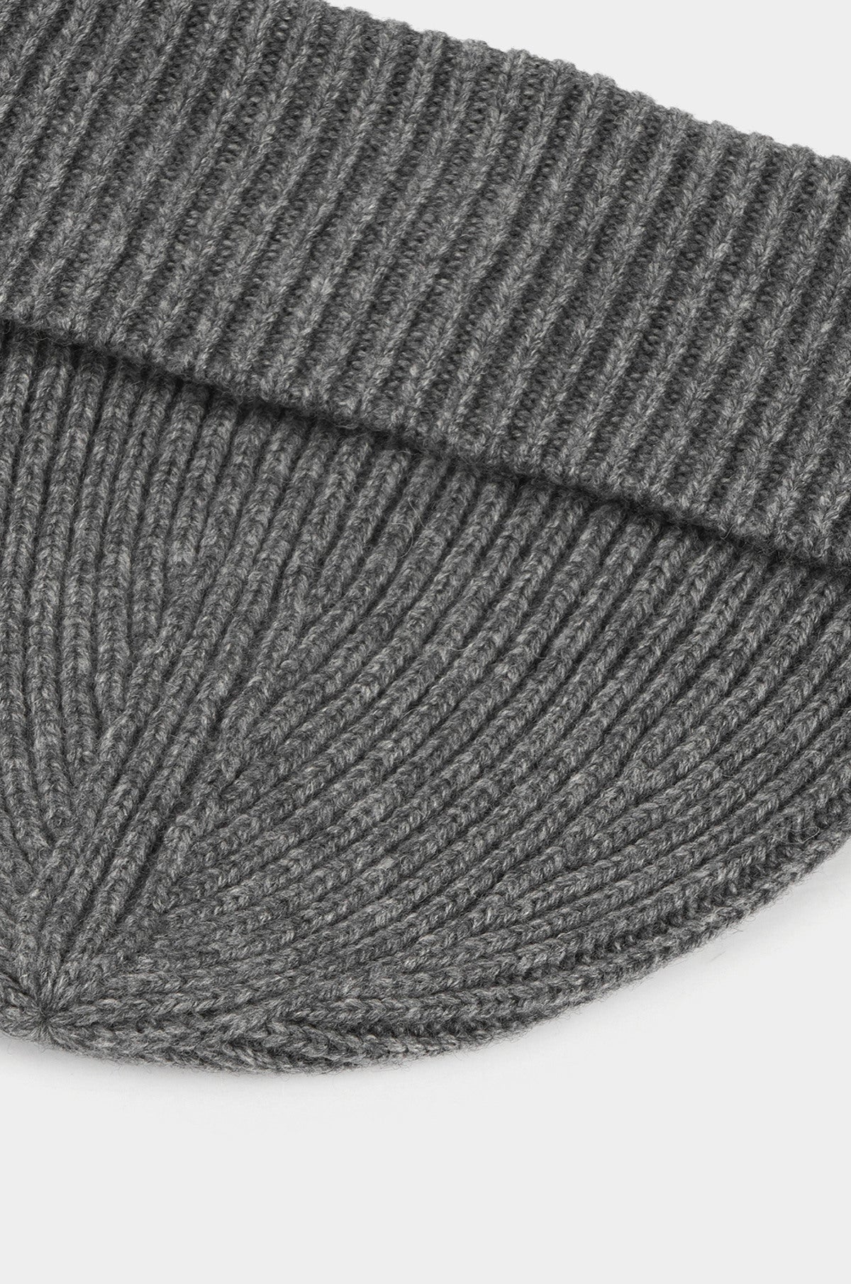 CASHMERE-BLEND RIBBED BEANIE