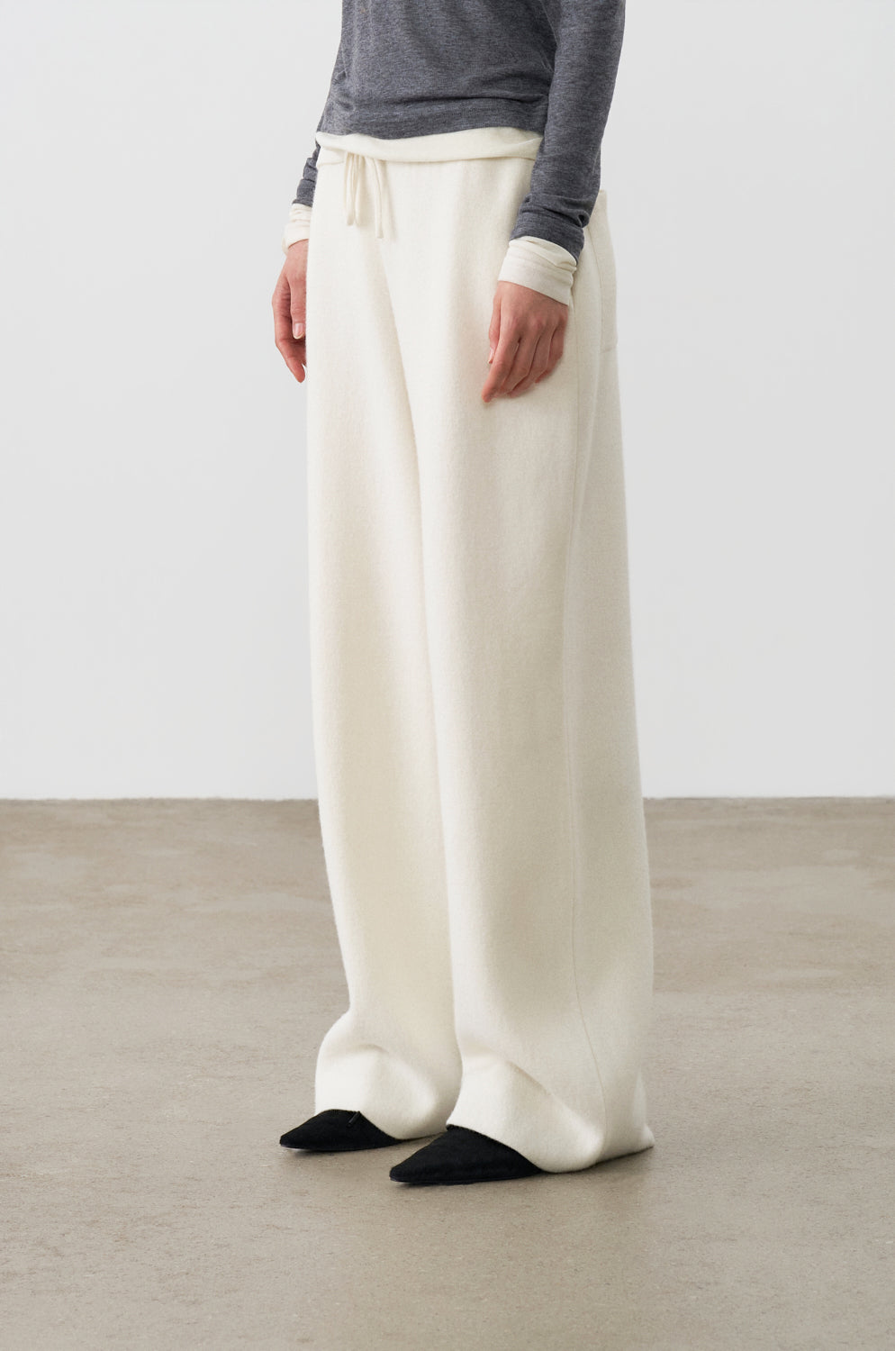 DOUBLE-FACED KNIT PANTS