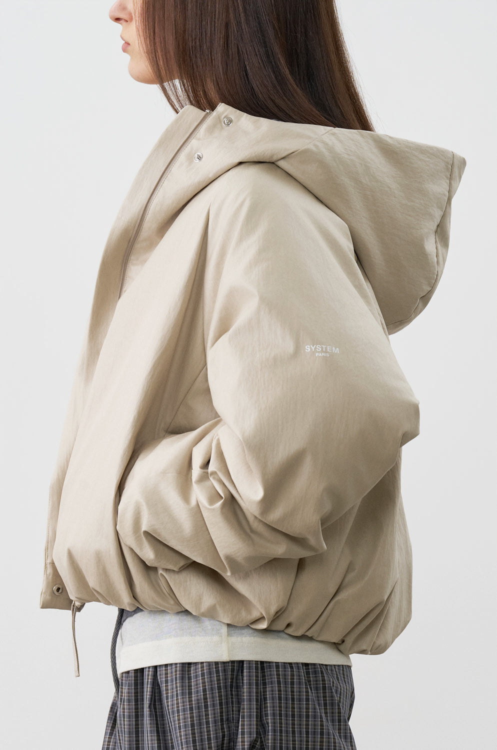 STRUCTURED GATHERED-HEM DOWN JACKET